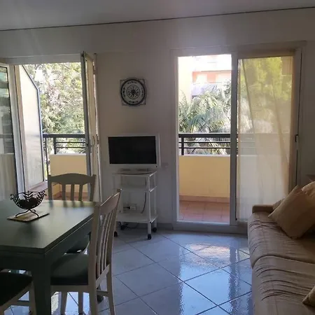 Havre De Paix En Plein Centre Ville, 4 Couchages Apartment Menton